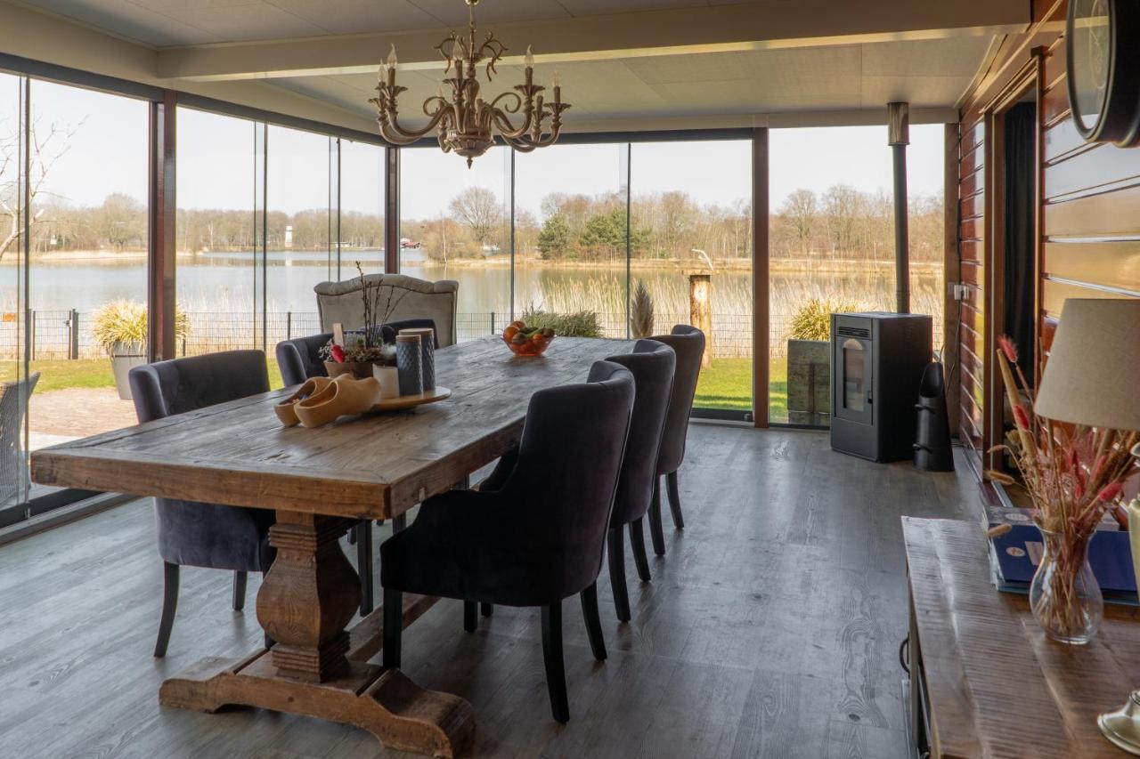 Drents Genieten - Riegheide Met Prive Jacuzzi Villa Erm Exteriör bild