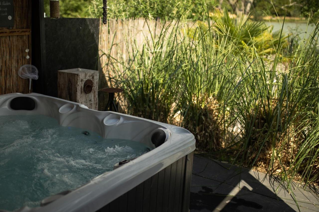 Drents Genieten - Riegheide Met Prive Jacuzzi Villa Erm Exteriör bild